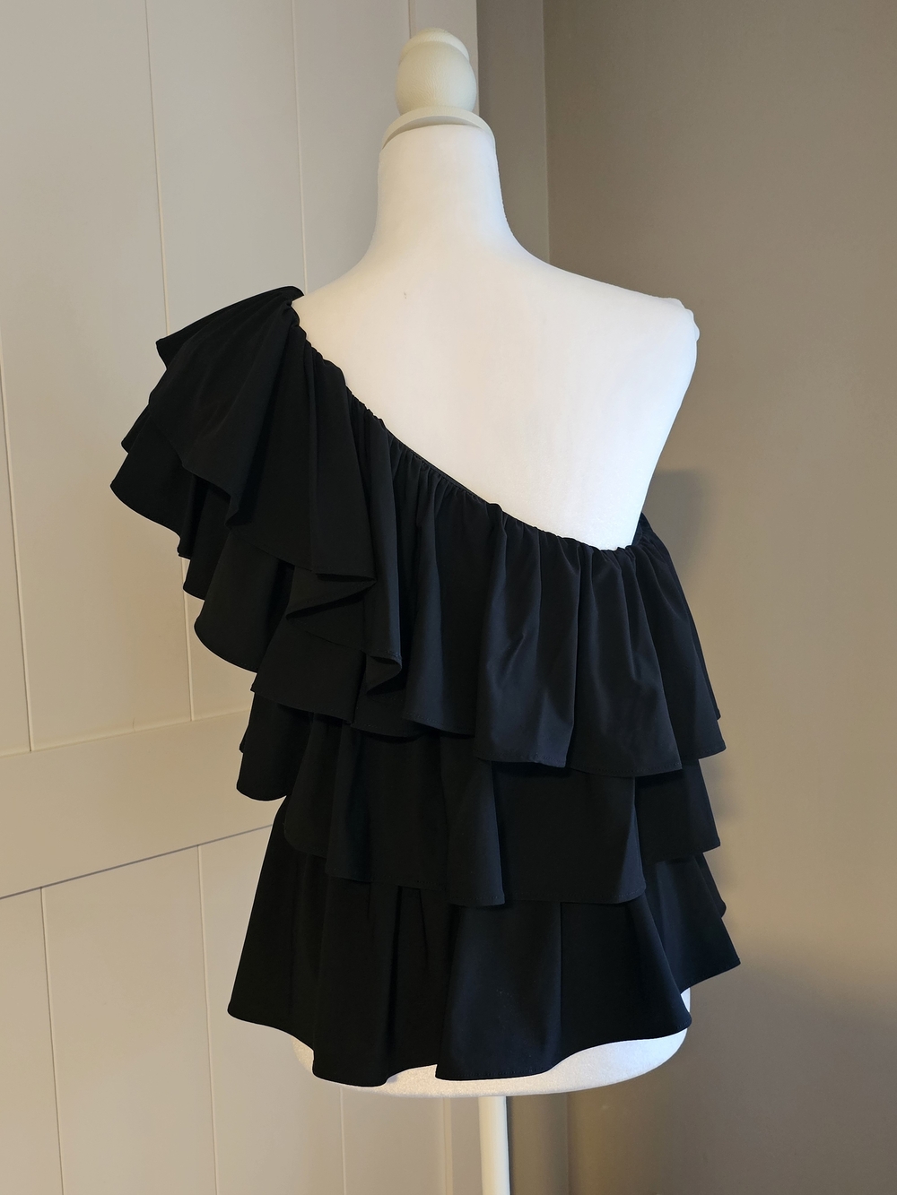 Express Black One-Shoulder Ruffle Blouse - Picture 2 of 3